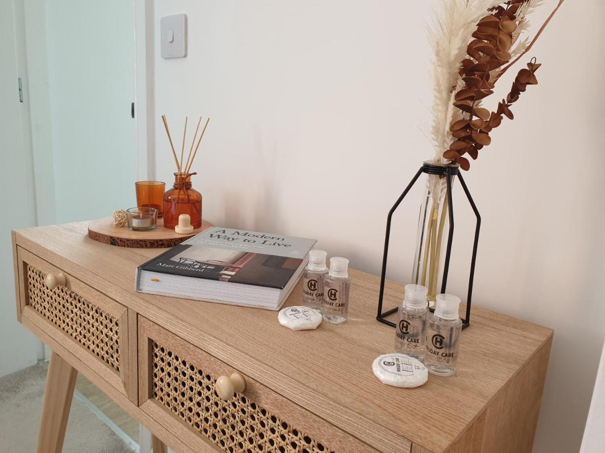 Cheerful 1 Private Room-Ensuite With Free Parking Silverdale  Eksteriør bilde